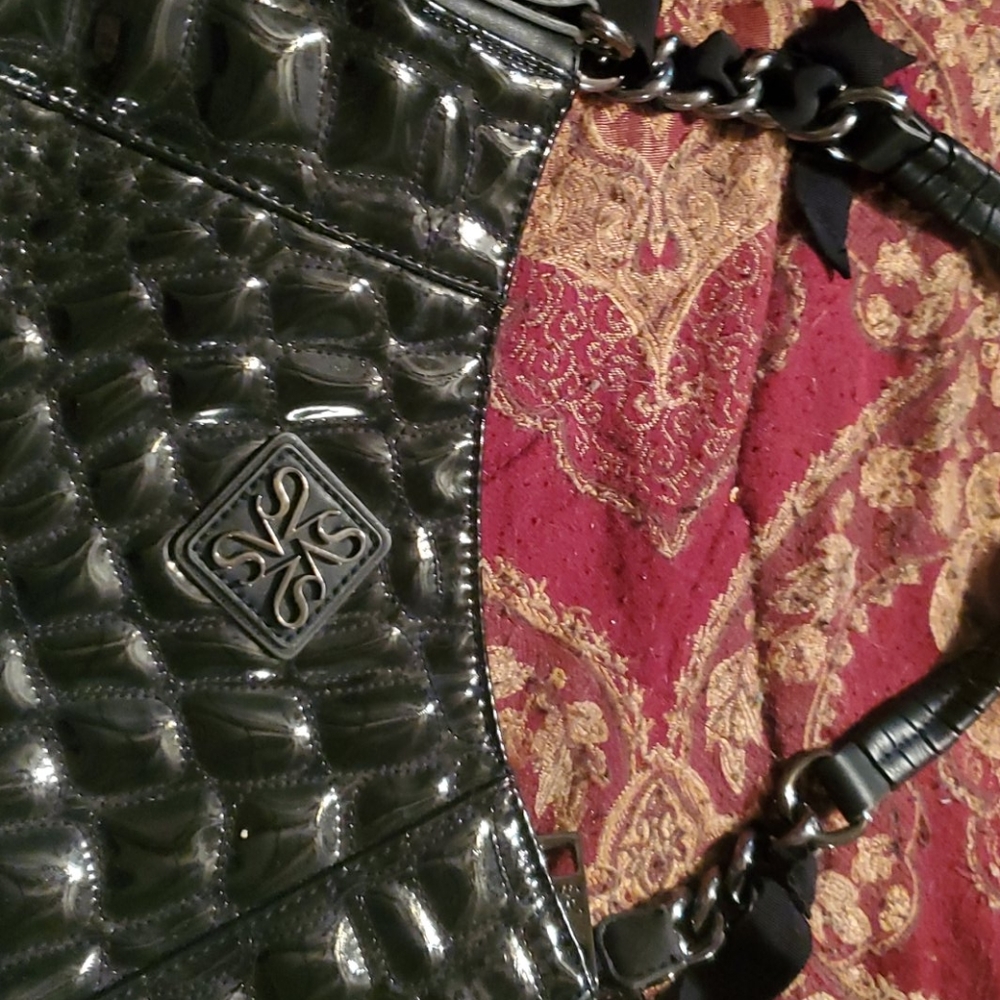 Simply Vera Black Purse